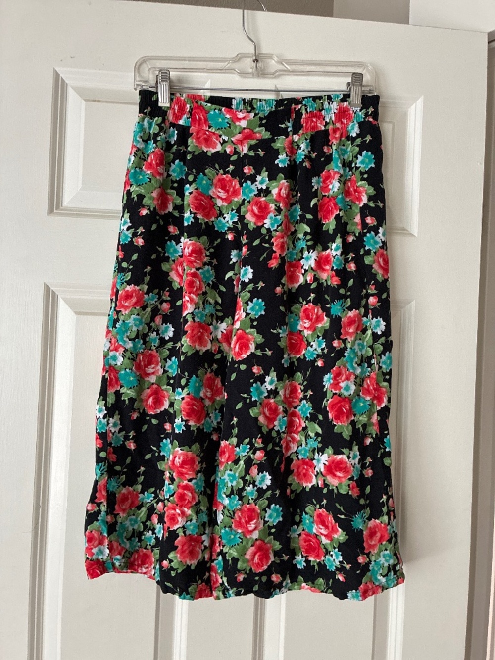 Floral summer wide leg cropped pants